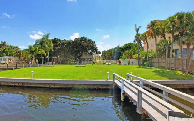 Sea Club II 5955 #8E