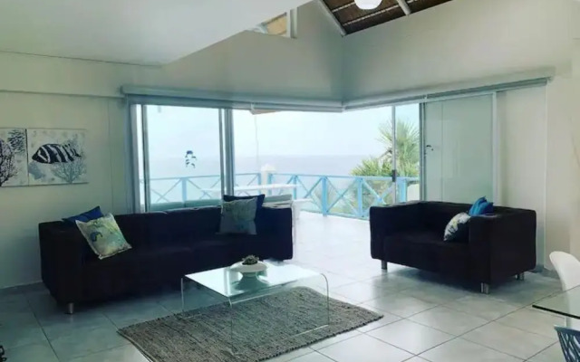 Beachfront Bliss in Ballito - 3 Bedroom Apartment
