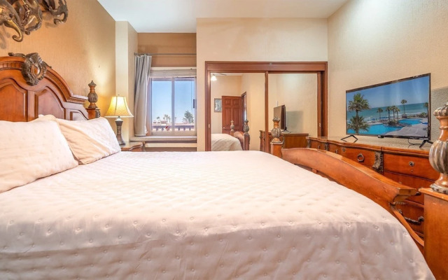 Sandy Feet Retreat Haven Oceanfront Condo