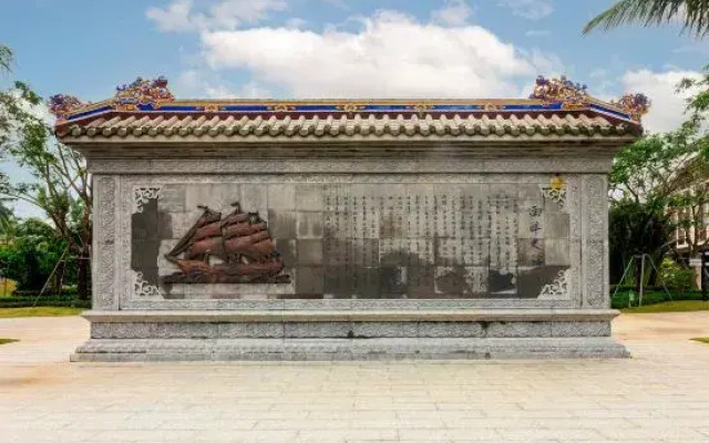 Wenchang Luneng Renjoy Hotel