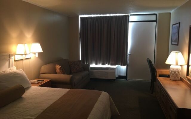 Fenwick Islander Motel