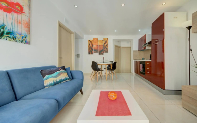 Sliema Ferries 2-bedroom Apt with views