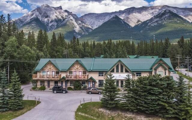 Banff Woods Lodge