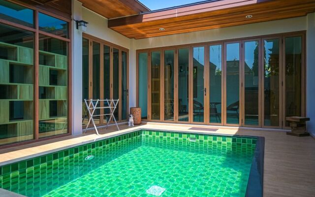 Nice House Pool Villa Phuket