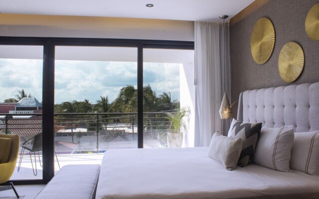 Epic Oceanfront Puerto Morelos