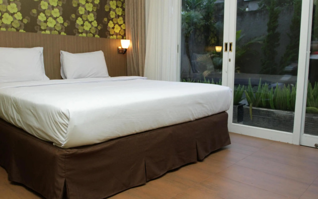 Villa Chocolate – Guest Rooms – Parompong