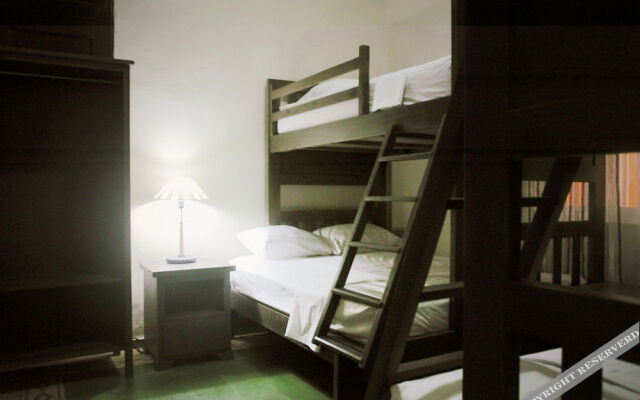 Santo Domingo Bed and Breakfast