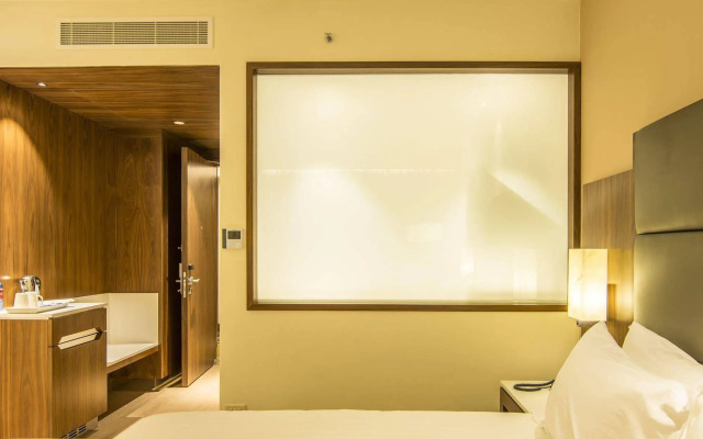 Crowne Plaza Nairobi Airport, An Ihg Hotel