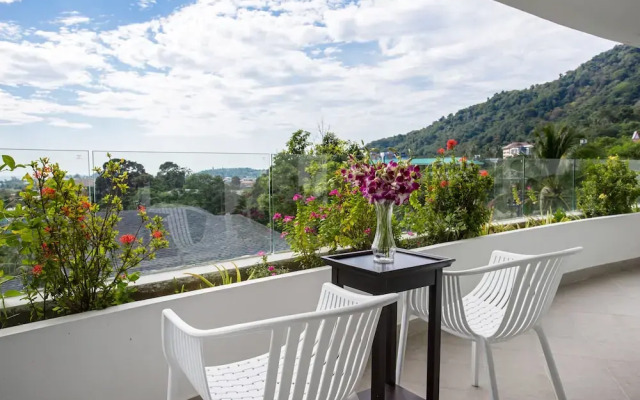 Kata Ocean View 2BR Apartment O910