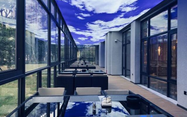 MEHOOD LESTIE Hotel (Shanghai Hongqiao Junction International Exhibition Center)