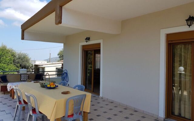 Eftihia's Traditional House