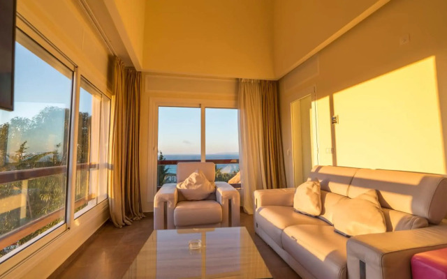 Mnar Castle Apartments