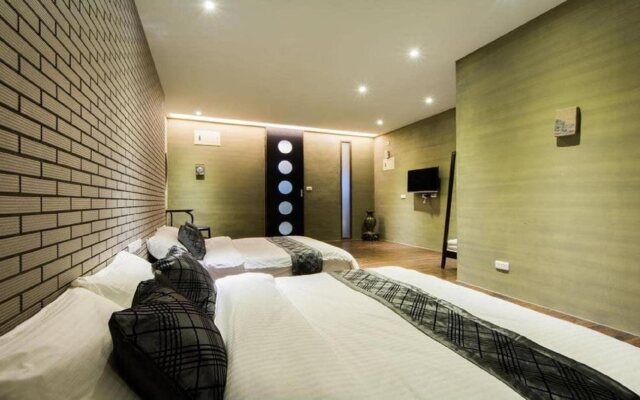 LITHO Hostel