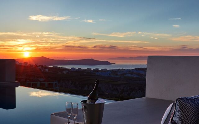 North Santorini - A Luxury Spa Hotel