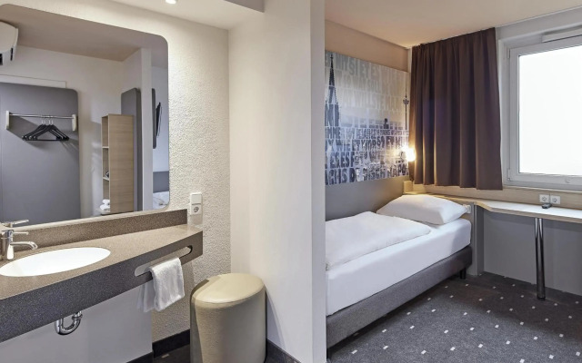 B&B Hotel Köln-West