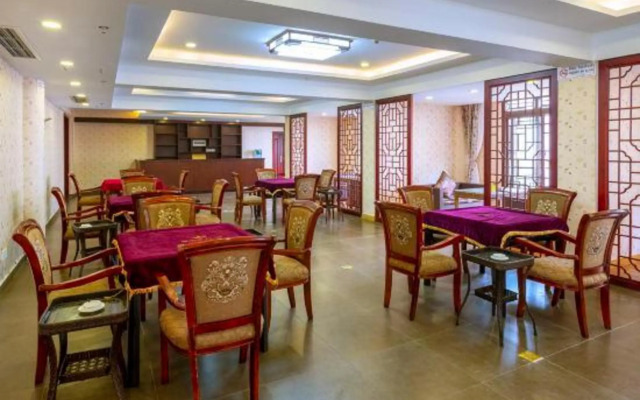 Zhiren Inn