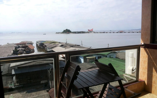 Seaview Sriracha Hotel