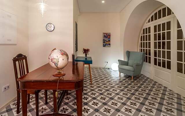 A Bica Hostel