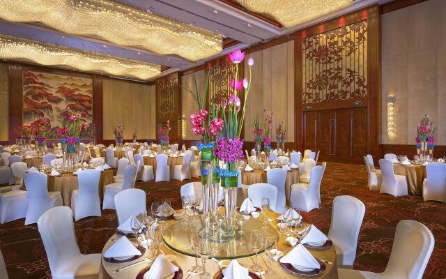 Jinji Lake Grand Hotel