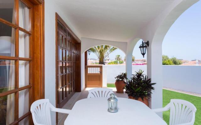 CASA BRANSFORD, Excellent, Sunny House with Private Heated Pool