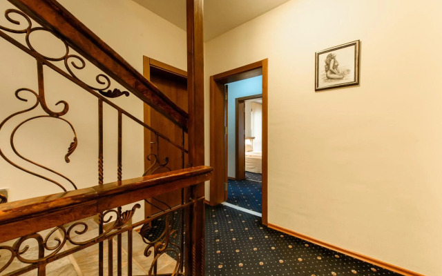 Kap House Hotel
