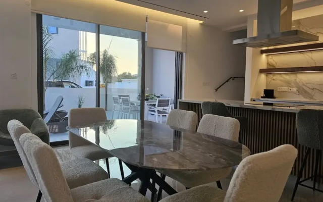 146 3 AN - Stay Oasis Luxury Villa