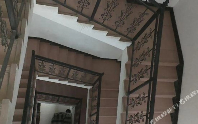 Mianyang Qingzhen Temple Guesthouse