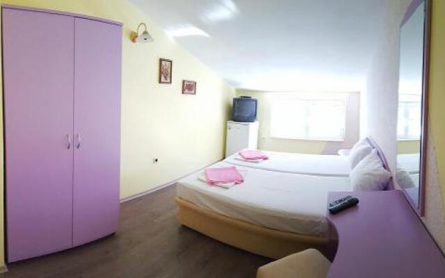 Guest House Slavi