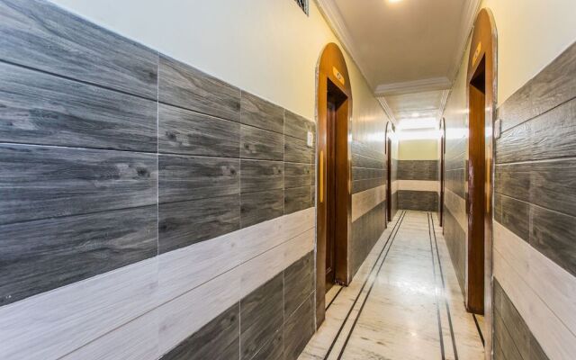 OYO 14522 Ganga Residency