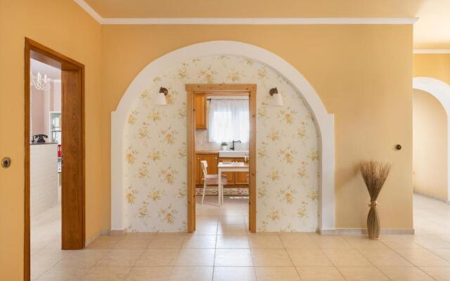 Villa - 1st Floor