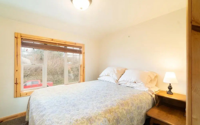 Cedar Lodge at Rockaway