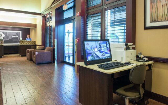 Hampton Inn & Suites Tampa-North