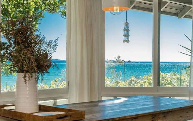 Your Luxury Escape - The White House