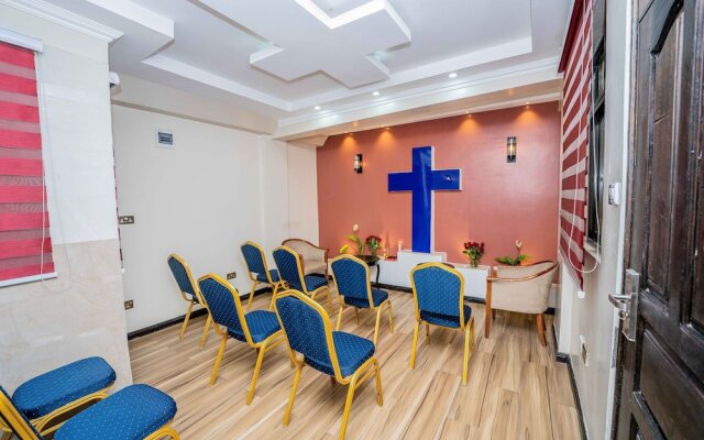 Hemak Suites