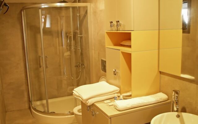 Vip Concept Ada Residence - Adults Only