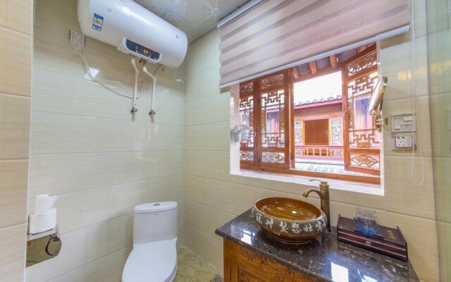 Lijiang JuXian Inn