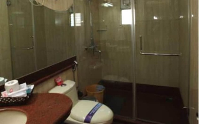 O2 VIP Hotel