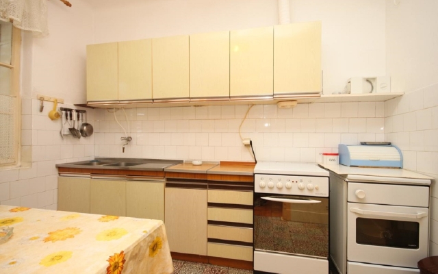 Room Mare - economy rooms: R3 Sucuraj, Island Hvar