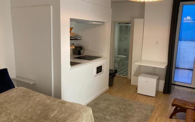 Old Town Lx Suites