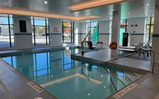 Hyatt Place Toronto Airport