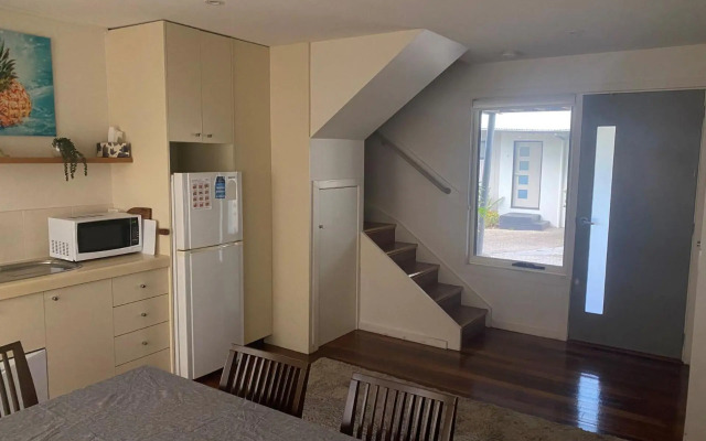 BEATONS BEACH FRONT STUDIO - Inverloch