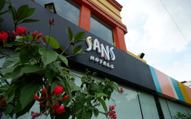 Sans Hotel International Surabaya