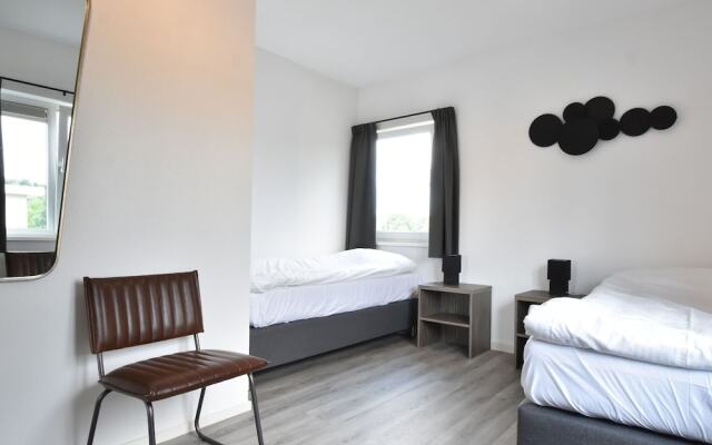 Pleasant Holiday Home in Zeewolde near Golf Course