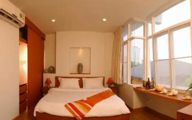 Ploen Terrace Hua Hin