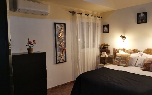 Susana's Bungalow Wifi Free and Pool