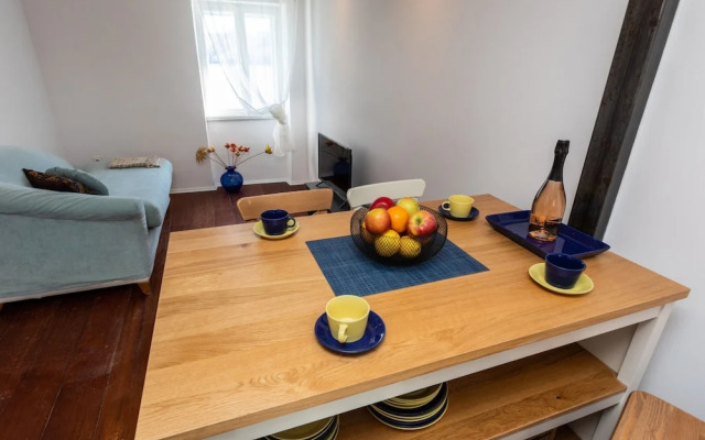 Adorable Holiday Home Located Near the Beach