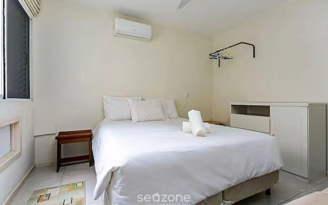 Apto 2Qts 400m da praia centrinho Jurere RGP208