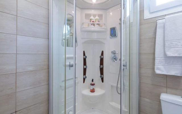 Modular Bungalows With Heated Pool Artemis Greece