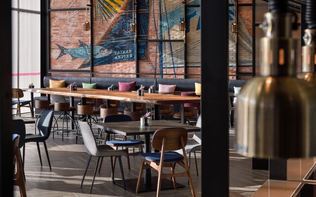 Aloft Tainan Anping