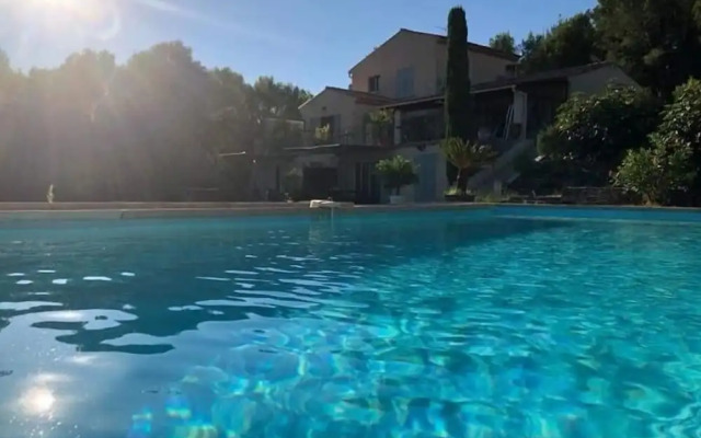 B&B Mas Lou Felibrige